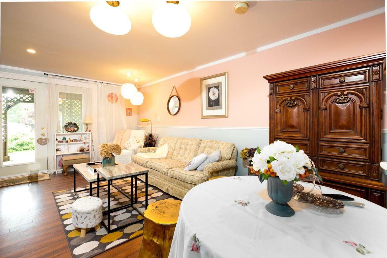 Lily'S Garden Hotell Charlottetown Eksteriør bilde