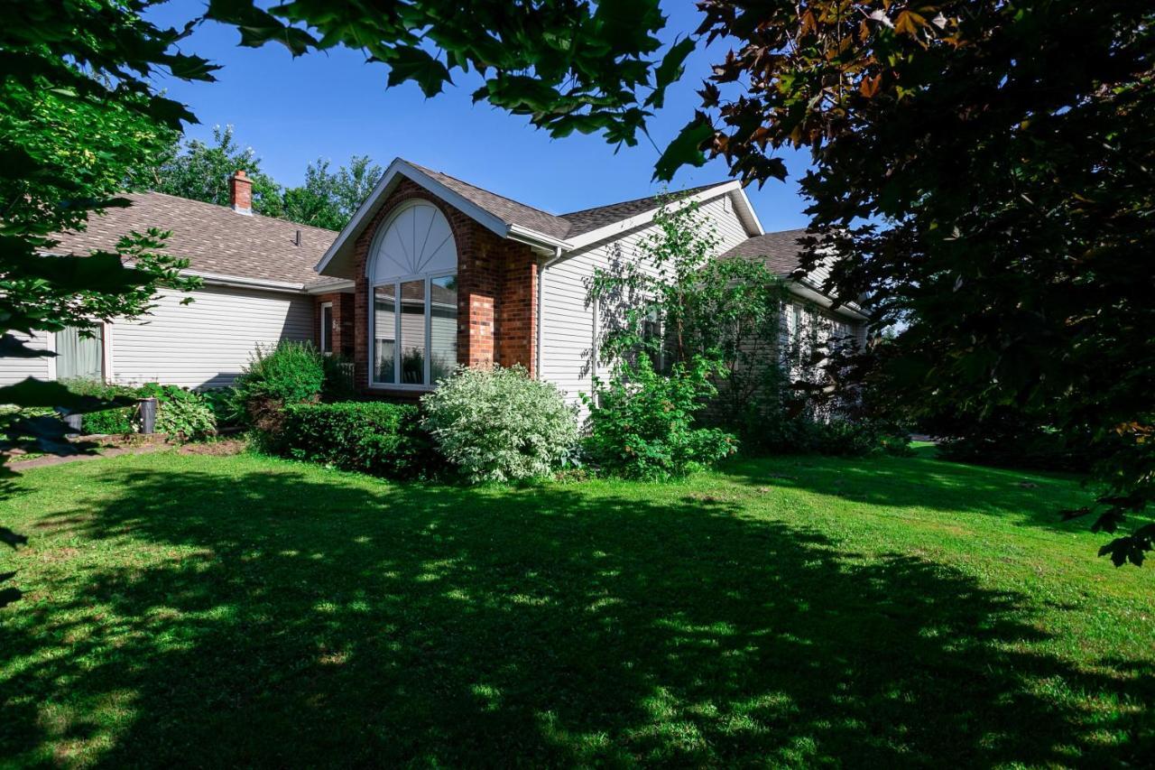 Lily'S Garden Hotell Charlottetown Eksteriør bilde
